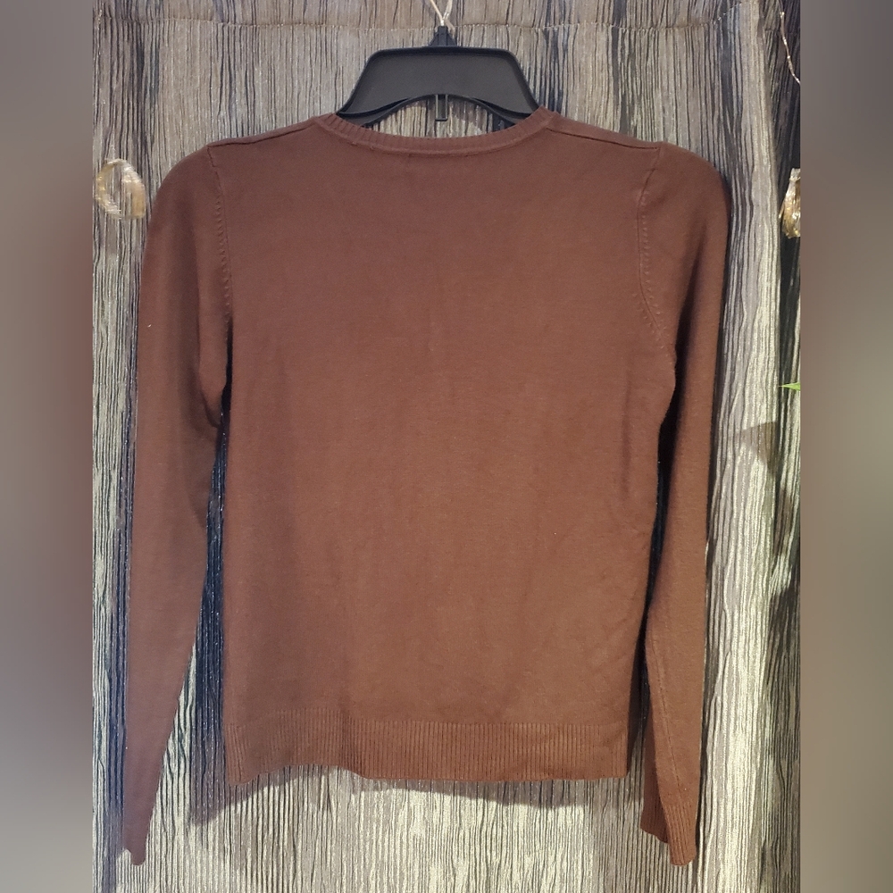 Sweater - Picture 2 of 4